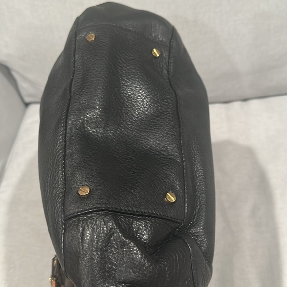 Tory Burch Vintage - Picture 3 of 9